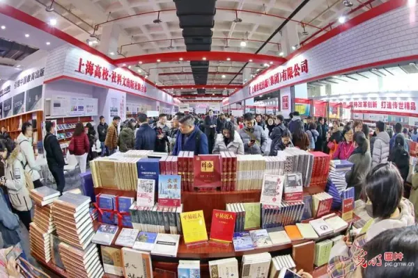 40余萬種圖書齊聚北京圖書訂貨會 開年第一場書業(yè)盛會，相互打打氣！